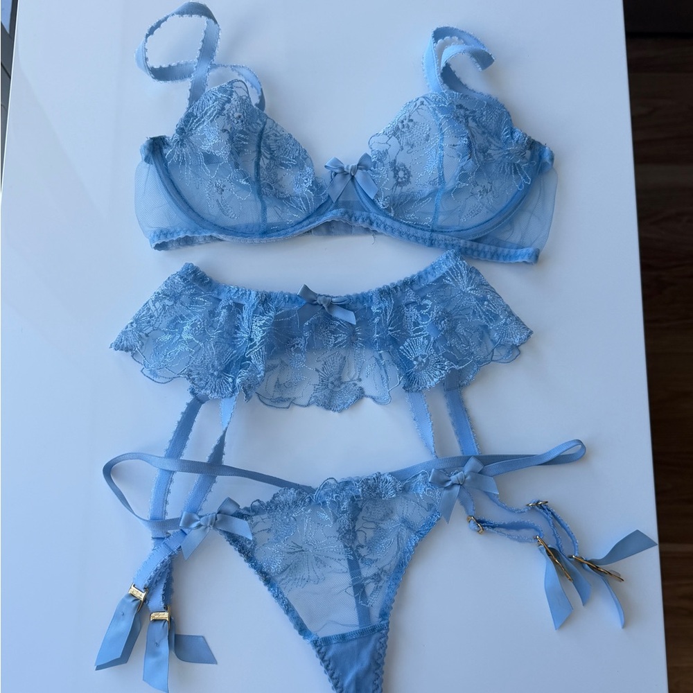 Agent Provocateur Jayce Set 🩵